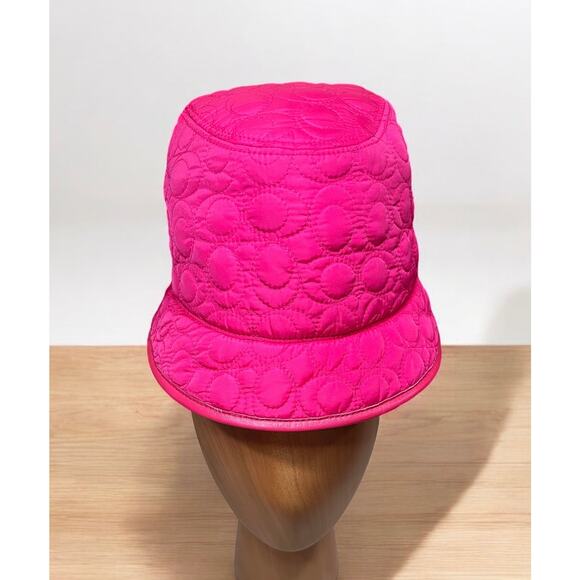 NWT Y2K Coach 2748 Quilted C Peaked Crusher Hat Size P/S - Picture 1 of 5
